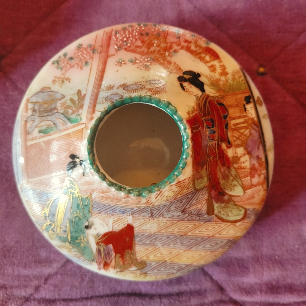 Asian Geisha Girl Hair Receiver